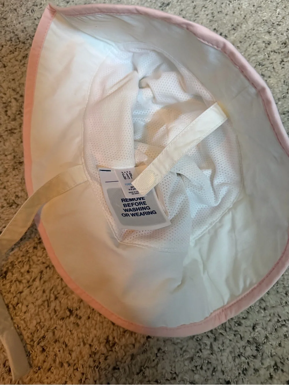 NWT GAP White Sun Hat with Pink Edge Trim size 4-5 kids